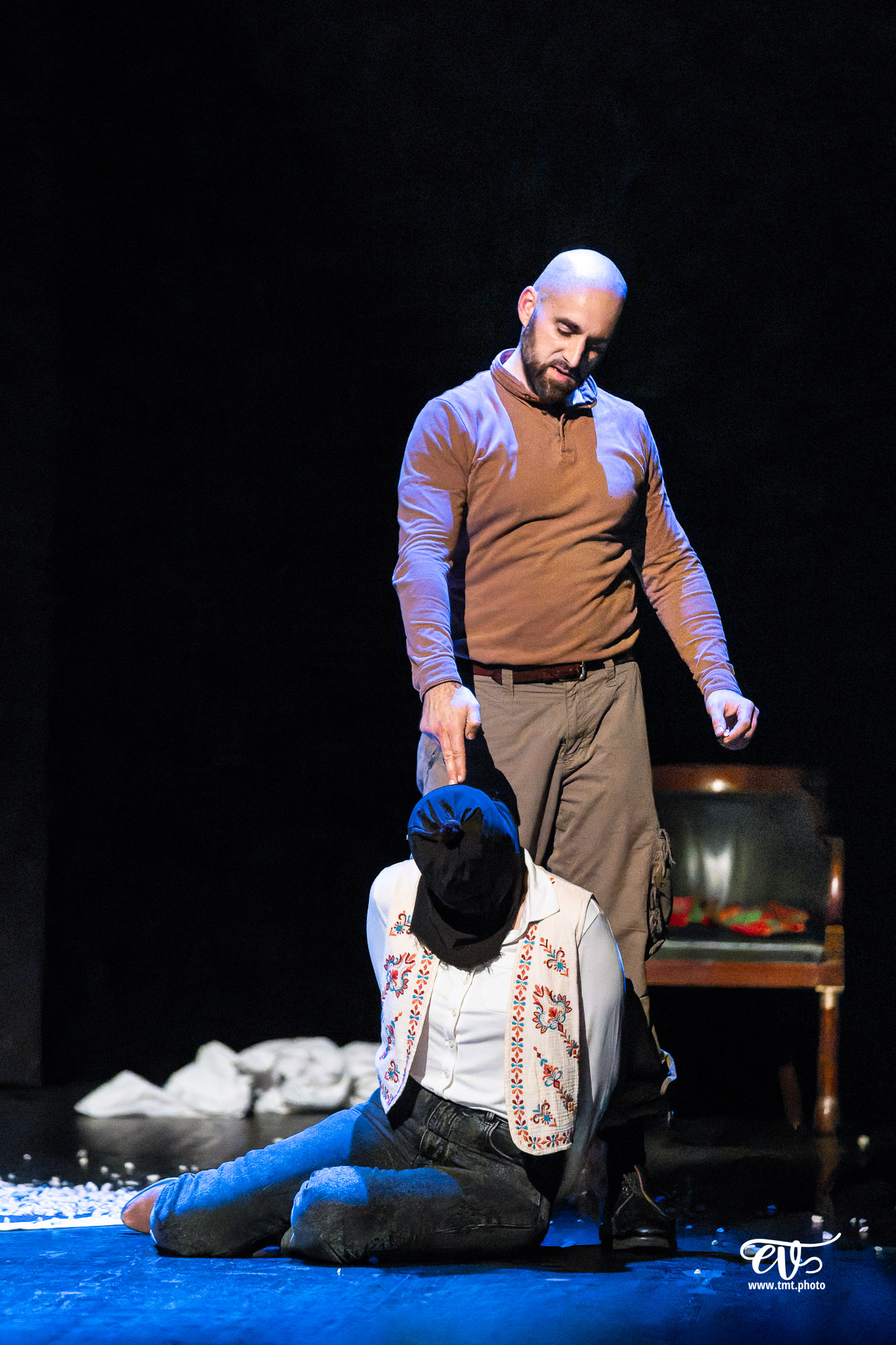 FEMME NON RÉ-ÉDUCABLE (CHOUETTE COMPAGNIE)